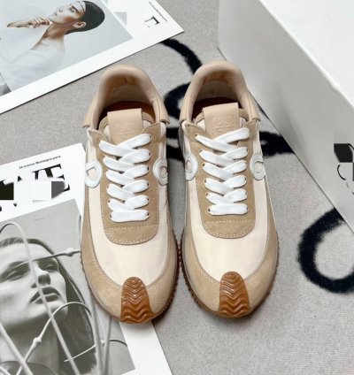 Loewe Flow Runner Light Powder Suede