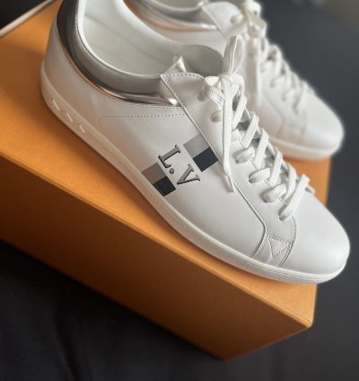 Louis Vuitton Luxembourg Low Top Sneakers