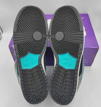 Nike Sb Dunk X Atmos Elephant