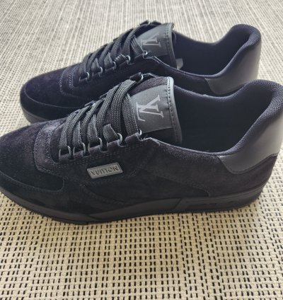 Louis Vuitton Lv Trainer Staff Sneakers