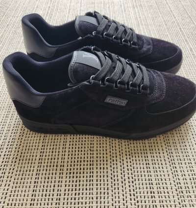 Louis Vuitton Lv Trainer Staff Sneakers