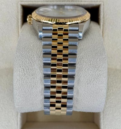 Rolex Datejust 36 New 2025 Datejust 36mm 126233 Mother Of Pearl Diamond Dial