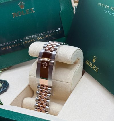 Rolex Datejust 36 New 2025 Rhodium Diamond 6 9 Pave Dial Two Tone Rose Gold Fluted Bezel Jubilee