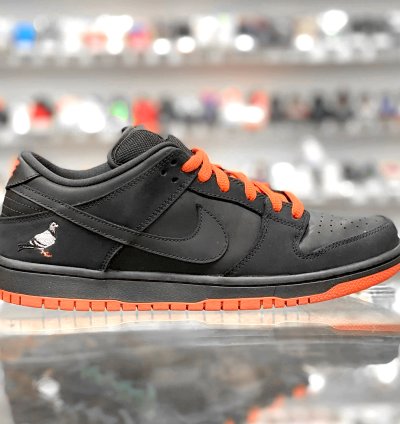 Nike Sb Dunk Pigeon Black
