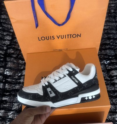 Louis Vuitton Mens Trainer