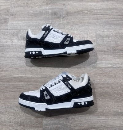Louis Vuitton Mens Trainer