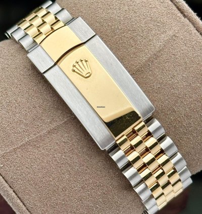 Rolex Datejust 36 Steel Yellow Gold Fluted Silver Roman Diamond Vi Ix Dial Jubilee