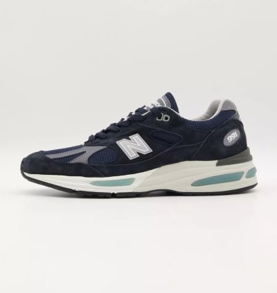 New Balance 991v2 Navy