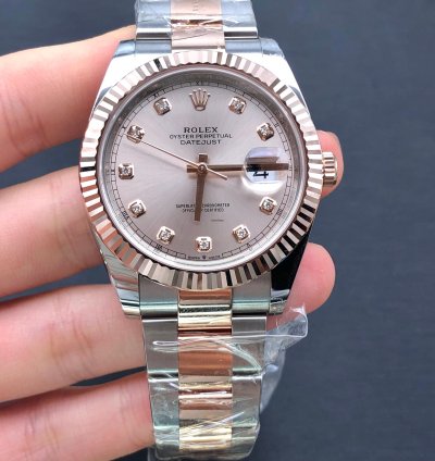 Rolex Datejust 41 126331g Sundust Dial Oyster