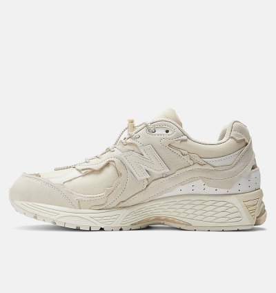 New Balance 2002r Protection Pack Sandstone Turtledove