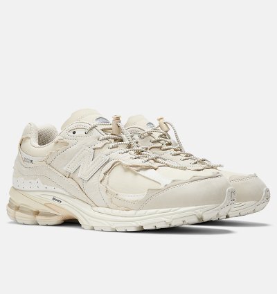 New Balance 2002r Protection Pack Sandstone Turtledove