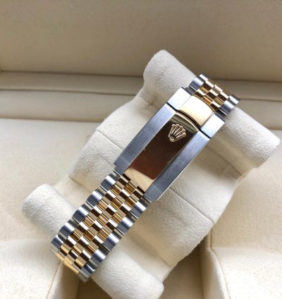 Rolex Datejust 41 126333g Black Diamond Dial Jubilee