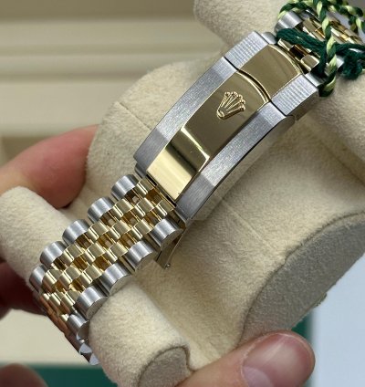Rolex Datejust 41 126333g Black Jubilee