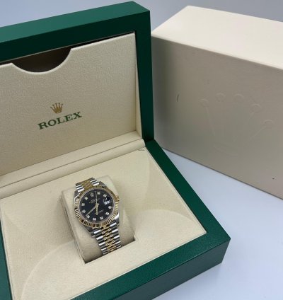 Rolex Datejust 41 126333g Black Jubilee