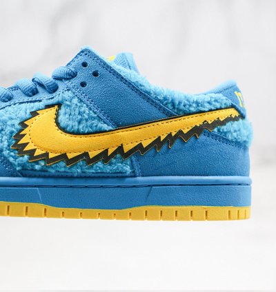 Nike Sb Dunk Grateful Dead Blue Bear