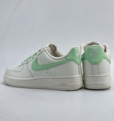 200 Nike Air Force 1 Low 07 White Light Green Cq5059-223 31