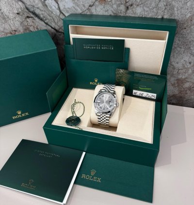 Rolex Datejust 41 Full Set Full Stickers New 2025