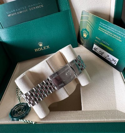 Rolex Datejust 41 Full Set Full Stickers New 2025