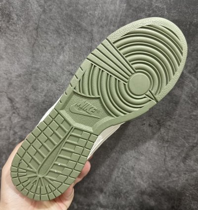 220 Nk Sb Dunk Low Joint Three-hook Military Green Color Lo123