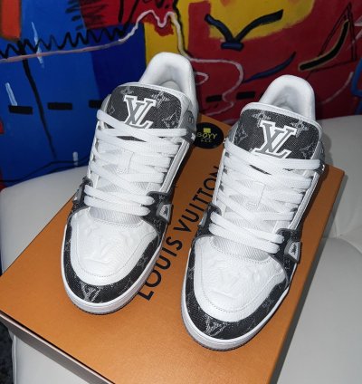 Louis Vuitton Monogram Trainers Lv7 5
