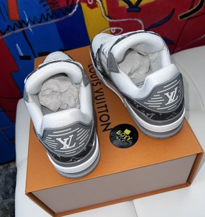 Louis Vuitton Monogram Trainers Lv7 5