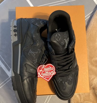 Louis Vuitton Nigo Sneakers 9