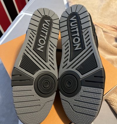 Louis Vuitton Nigo Sneakers 9