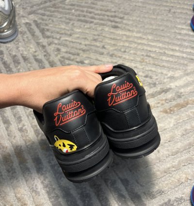 Louis Vuitton Nigo Tiger Trainer