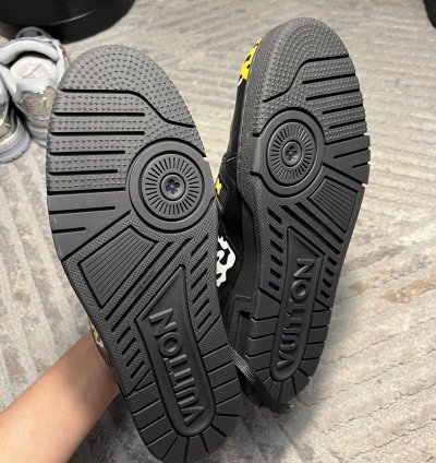 Louis Vuitton Nigo Tiger Trainer