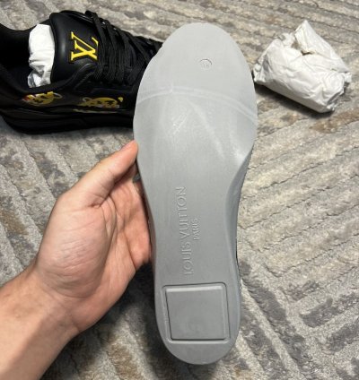 Louis Vuitton Nigo Tiger Trainer