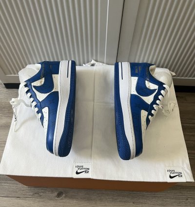 Louis Vuitton Nike Air Force 1