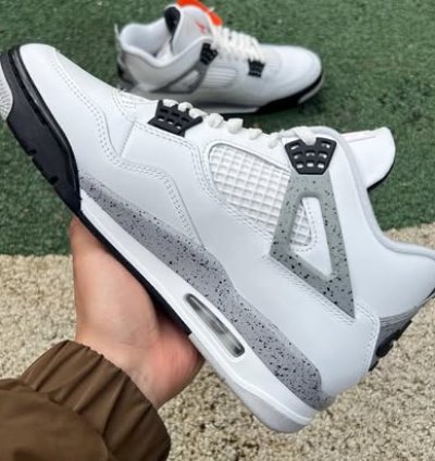 Air Jordan 4 Retro White Cement