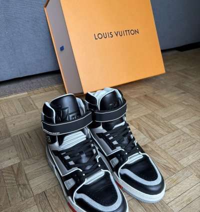 Louis Vuitton Og Hi-top Trainer Sneaker