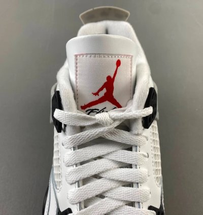 Air Jordan 4 Retro White Cement