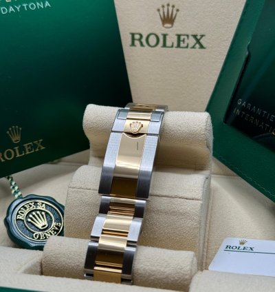 Rolex Daytona 116503 Black Dial Discontinued Two Tone Yellow Gold - Unworn 2023
