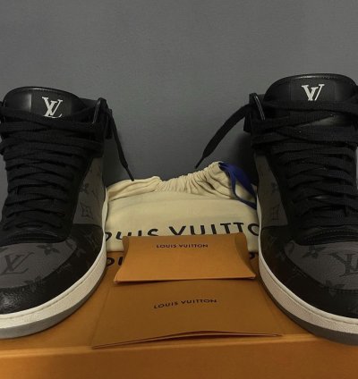 Louis Vuitton Rivoli