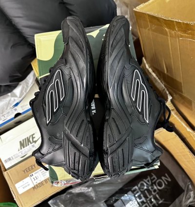 Balenciaga Monday Shoe black