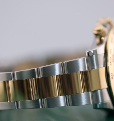 Rolex Daytona 2023 Daytona Stainless Steel And Yellow Gold Champagne Dial 116503