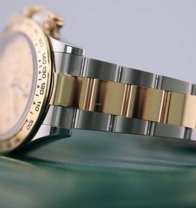 Rolex Daytona 2023 Daytona Steel And Gold Champange Dial 116503