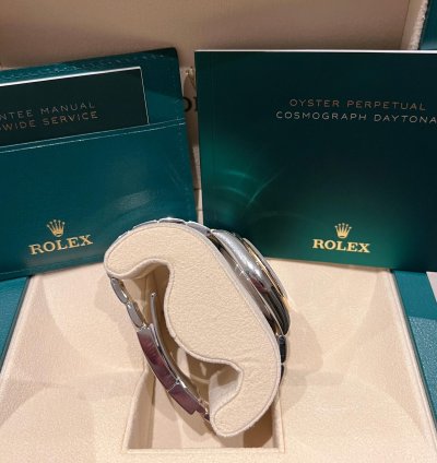 Rolex Daytona Champagne Dial Yellow Gold Steel