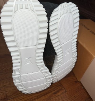 Louis Vuitton Run Away Tri-color