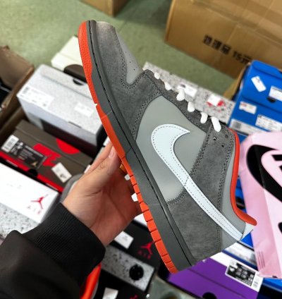 Nike Sb Dunk Low Staple Nyc Pigeon