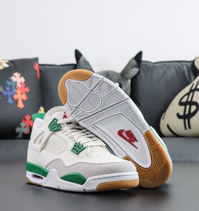 Nike Sb X Nike Air Jordan 4 Pine Green Dr5415-103