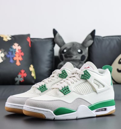 Nike Sb X Nike Air Jordan 4 Pine Green Dr5415-103