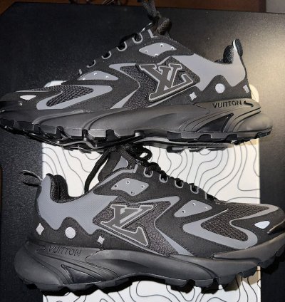 Louis Vuitton Runner Tatic black Us12 Eu45