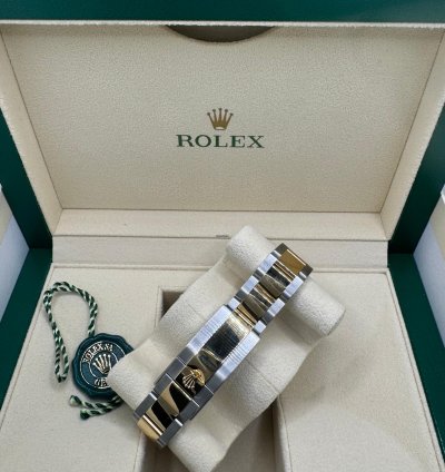 Rolex Daytona Two Tone Black Dial Oyster 40mm 116503