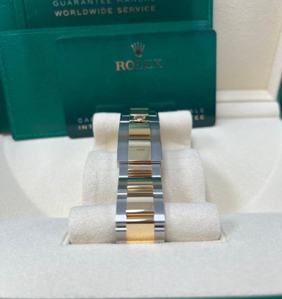 Rolex Daytona Yellow Rolesor Cosmograph Daytona 40 Watch - Champagne Index Dial 116503