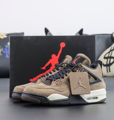 Travis Scott X Nike Air Jordan 4