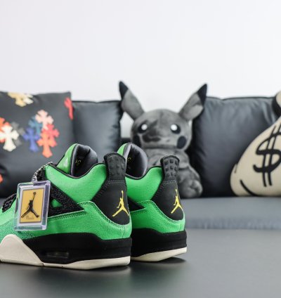 Nike Air Jordan 4 Manila