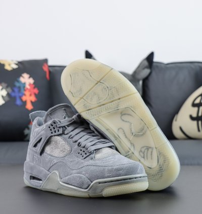 Nike Air Jordan 4 Retro Kaws 930155-003